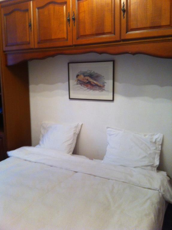 Nice Center Studio Guesthouse الغرفة الصورة